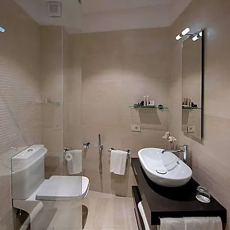 Boutique Su Sergenti 3*